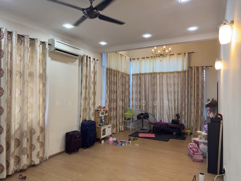 Rumah Banglo untuk Dijual di Subang Jaya (Selangor) - Najib Ayoubi - Living Room - PropertyGuru.com.my