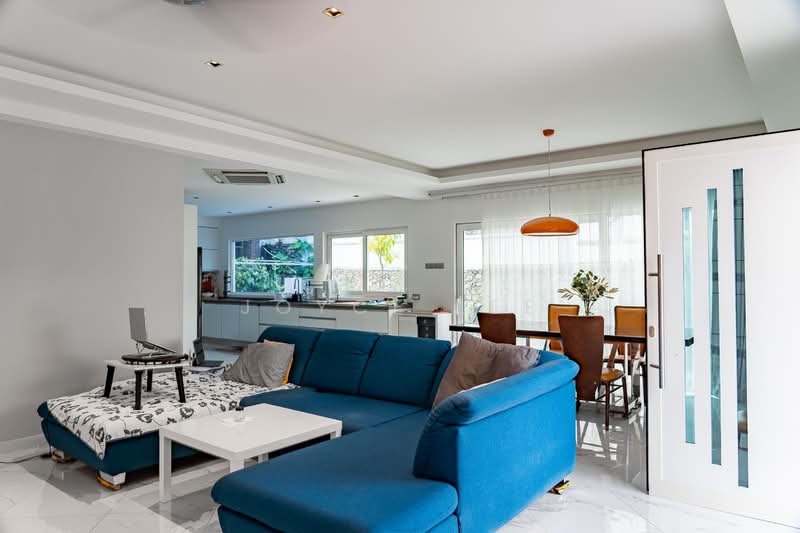Bungalow for Sale in Batu Ferringhi (Penang) - Joyce Lee - Living Room - PropertyGuru.com.my