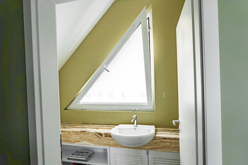 Bungalow for Sale in Batu Ferringhi (Penang) - Joyce Lee - Bathroom - PropertyGuru.com.my