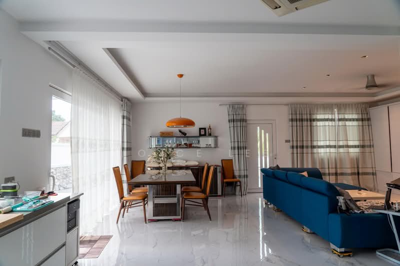 Bungalow for Sale in Batu Ferringhi (Penang) - Joyce Lee - Living Room - PropertyGuru.com.my