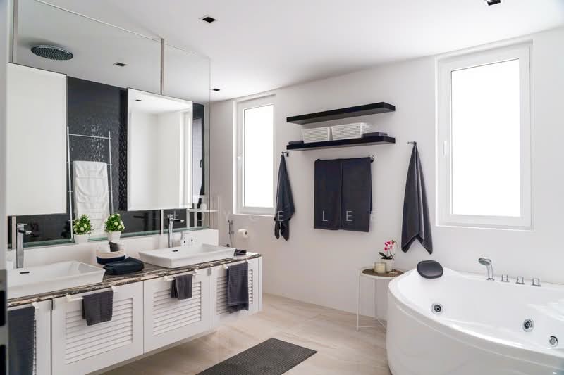 Bungalow for Sale in Batu Ferringhi (Penang) - Joyce Lee - Bathroom - PropertyGuru.com.my