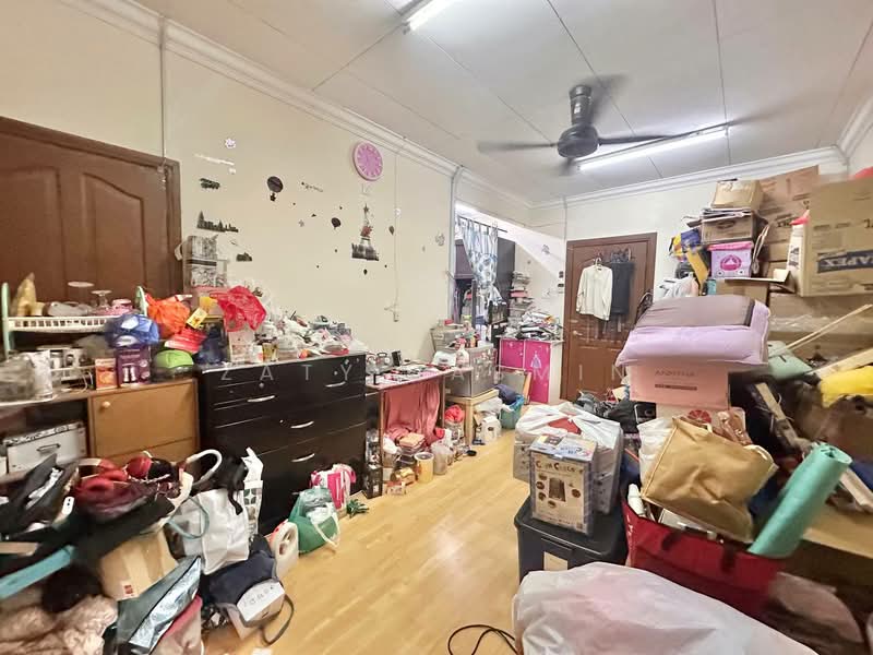 Putra Bistari untuk Untuk Dijual - RM 750,000, Mac 2026 - Living Room - PropertyGuru.com.my