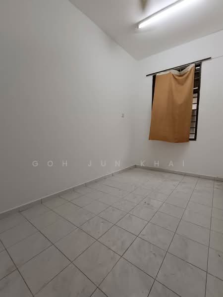 Taman Dahlia / Bukit Beruang @ Double Storey Terrace untuk Untuk Disewa - RM 1,100 /bulan, Mac 2026 - Interior - PropertyGuru.com.my