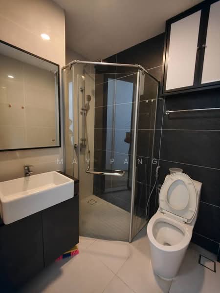 Amberside @ Country Garden Danga Bay untuk Untuk Disewa - RM 2,900 /bulan, Mac 2026 - Bathroom - PropertyGuru.com.my