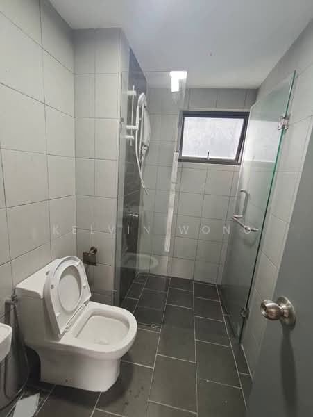 Service Residence for Rent at E Island Lake Haven - Kelvin Wong - Bathroom - PropertyGuru.com.my