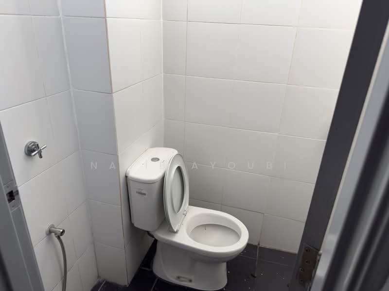 Shop for Rent in Dataran Ara Damansara (Ara Damansara) - Najib Ayoubi - Bathroom - PropertyGuru.com.my
