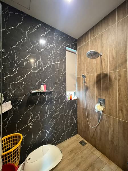 Bungalow for Sale in Taman Equine (Seri Kembangan) - Hugo Gooi - Bathroom - PropertyGuru.com.my