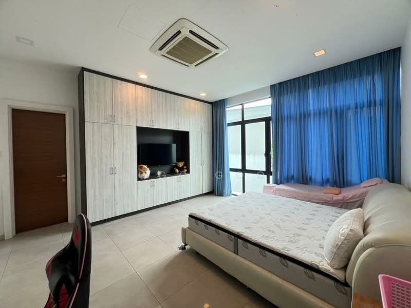 Bungalow for Sale in Taman Equine (Seri Kembangan) - Hugo Gooi - Bedroom - PropertyGuru.com.my