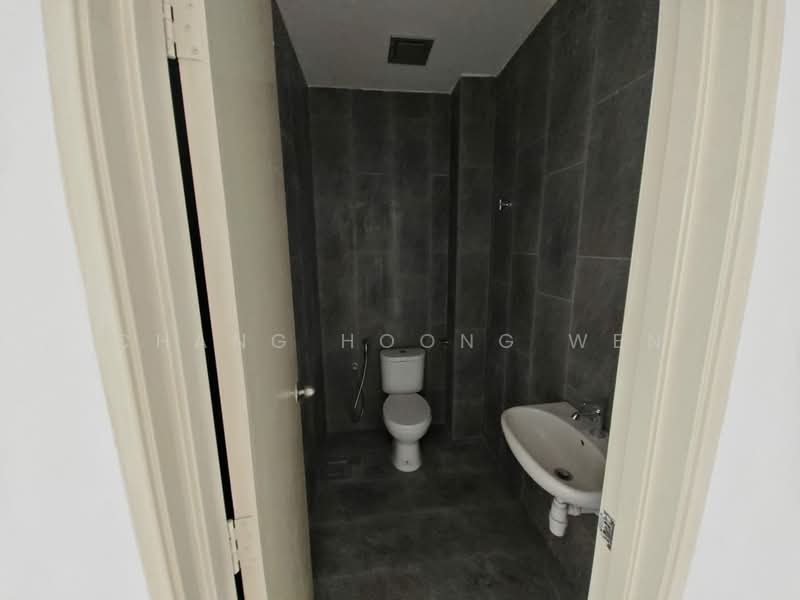 Rumah Teres 2 Tingkat untuk Dijual di Taman Puncak Saujana (Kajang) - Chang Hoong Wen - Bathroom - PropertyGuru.com.my
