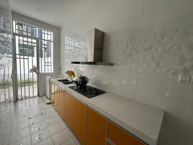Cluster House for Sale in Bukit Indah (Iskandar Puteri (Nusajaya)) - Jayne Wong - Kitchen - PropertyGuru.com.my
