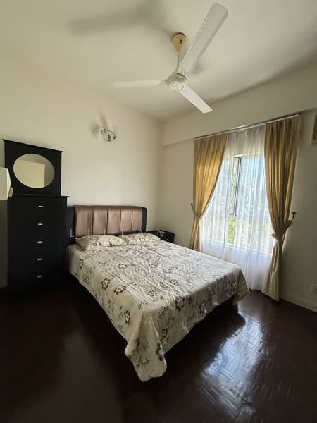 Condominium for Rent at Seri Maya Condominium - Lilian Tan - Bedroom - PropertyGuru.com.my