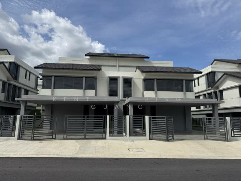 Semi-Detached House for Sale in Amverton Hills (Sungai Buloh) - Kent Lee Jing Guang - Exterior - PropertyGuru.com.my