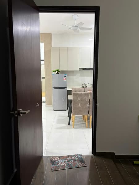 Condominium for Sale at Bay Point @ Country Garden Danga Bay - Vivian Abdullah - Kitchen - PropertyGuru.com.my