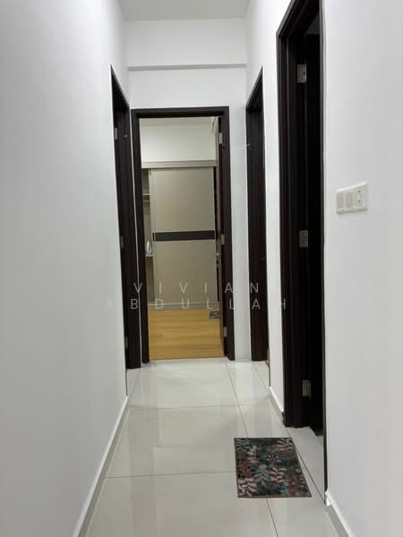 Condominium for Sale at Bay Point @ Country Garden Danga Bay - Vivian Abdullah - Corridor - PropertyGuru.com.my