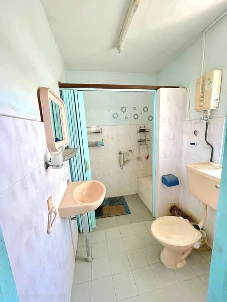 Semi-Detached House for Sale in Tanjung Tokong (Penang) - Kelvin Lim - PropertyGuru.com.my