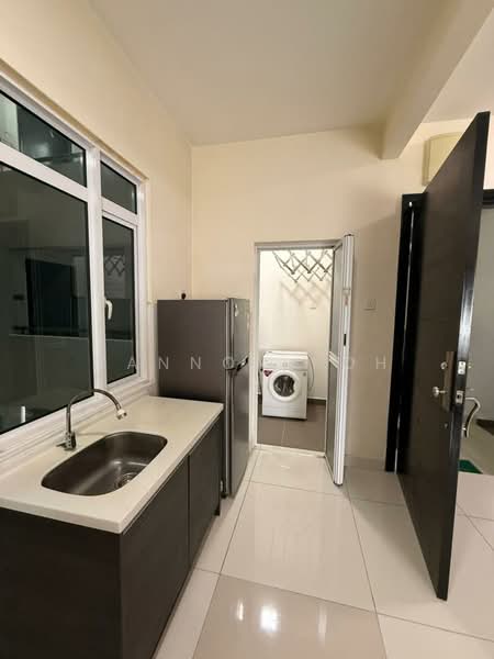 Condominium for Rent at Saville @ The Park - Cannon Koh - PropertyGuru.com.my