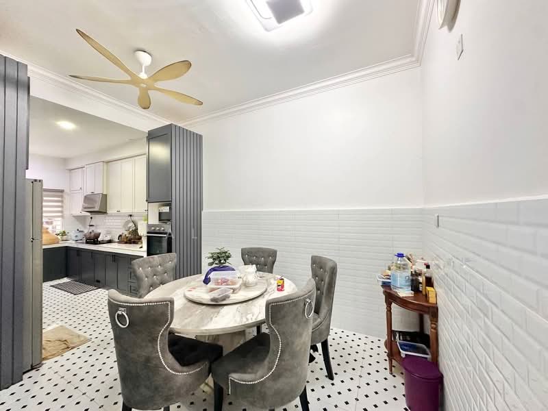 Bukit Bandaraya untuk Untuk Dijual - RM 720,000, Mac 2026 - Dining Room - PropertyGuru.com.my