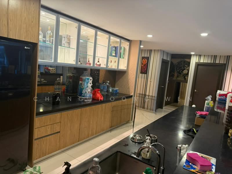 Impiana untuk Untuk Dijual - RM 1,200,000, Mac 2026 - Kitchen - PropertyGuru.com.my