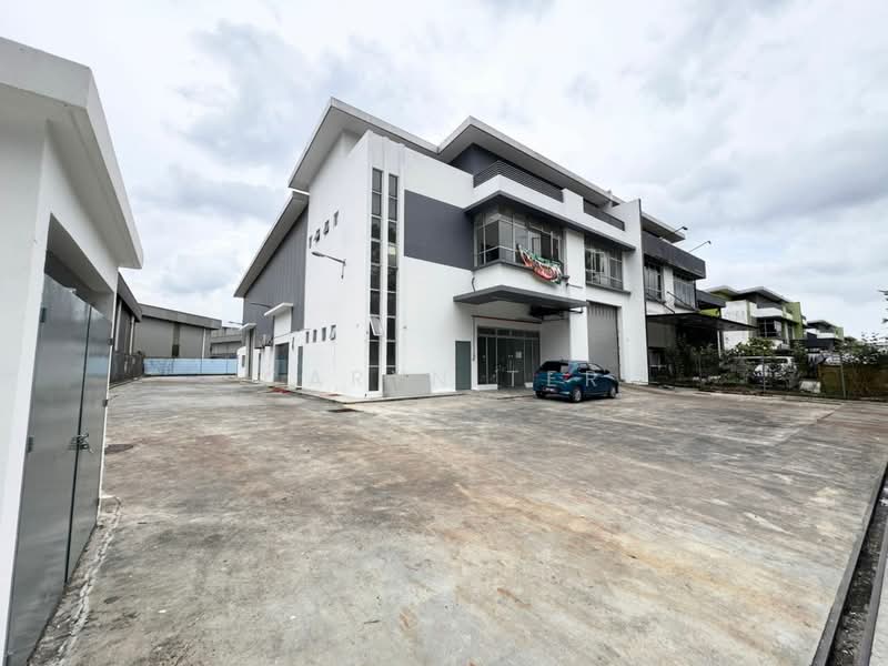 Taman Impian Emas ( Unblock View ) 1.5 Storey Semi D Factory untuk Untuk Disewa - RM 16,500 /bulan, Mac 2026 - Exterior - PropertyGuru.com.my