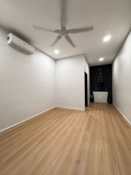 2-storey Terraced House for Sale in Taman Molek (Johor Bahru) - Ester Wong - Interior - PropertyGuru.com.my