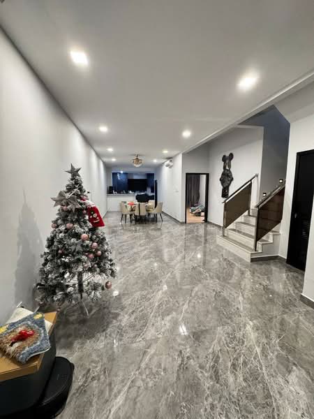 2-storey Terraced House for Sale in Taman Molek (Johor Bahru) - Ester Wong - Interior - PropertyGuru.com.my