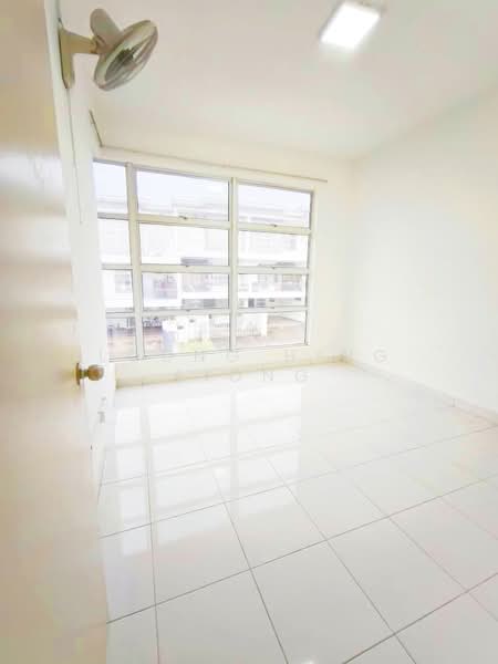 2-storey Terraced House for Sale in Bandar Seri Alam (Masai) - Loong Hing Liong - Interior - PropertyGuru.com.my
