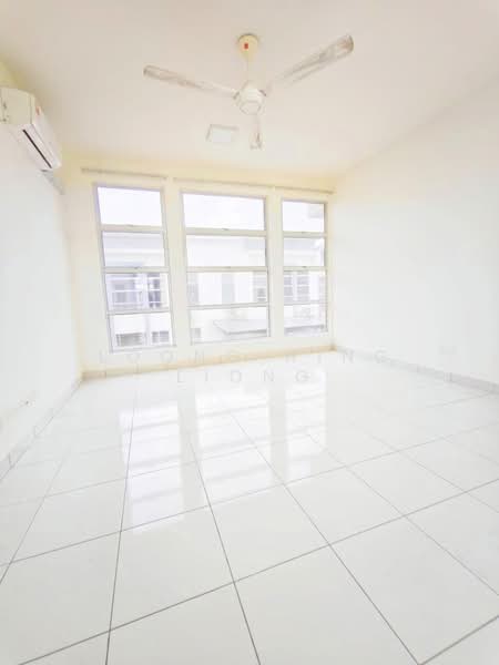 2-storey Terraced House for Sale in Bandar Seri Alam (Masai) - Loong Hing Liong - Interior - PropertyGuru.com.my