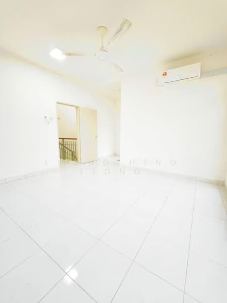 2-storey Terraced House for Sale in Bandar Seri Alam (Masai) - Loong Hing Liong - Interior - PropertyGuru.com.my