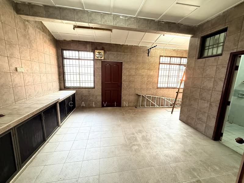 2-storey Terraced House for Sale in Taman Pelangi Indah (Ulu Tiram) - Calvin Lee - PropertyGuru.com.my