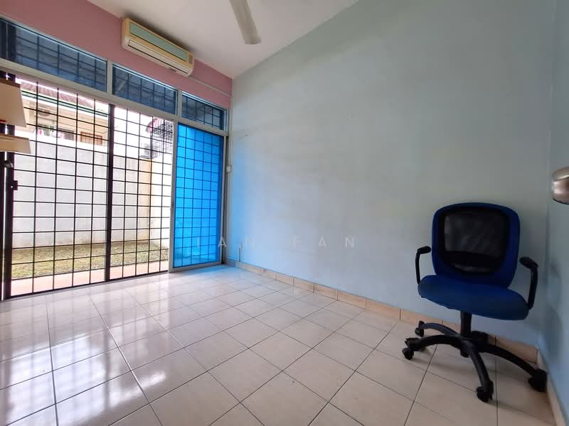 2-storey Terraced House for Sale in Bandar Putra Permai (Seri Kembangan) - Ian Fan - Interior - PropertyGuru.com.my