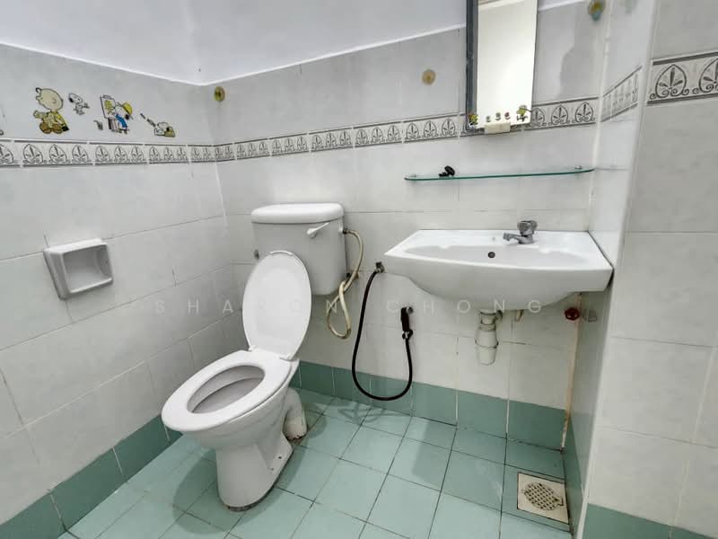 2-storey Terraced House for Sale in Johor Bahru (Johor) - Sharon Chong - Bathroom - PropertyGuru.com.my