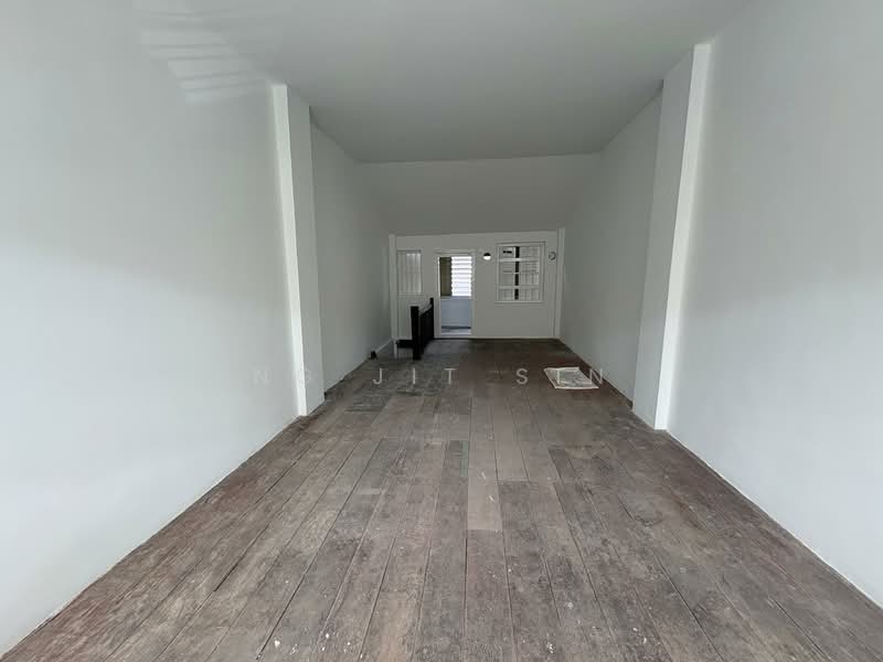 Shop for Rent in Lebuh Chulia (George Town) - Ng Jit Sin - Interior - PropertyGuru.com.my