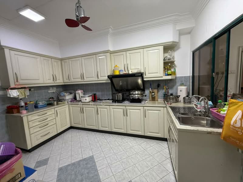 Diamond Villa Condominium untuk Untuk Dijual - RM 1,350,000, Mac 2026 - PropertyGuru.com.my