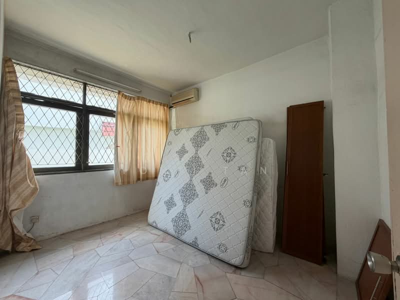Bungalow for Sale in Minden Heights (Gelugor) - Yonii Tan - Bedroom - PropertyGuru.com.my