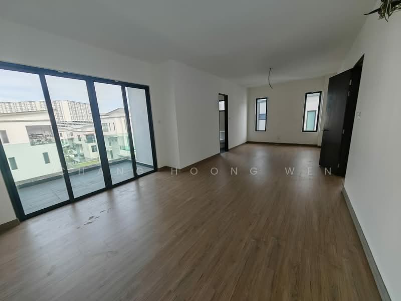 Semi-Detached House for Sale in Taman Puncak Saujana (Kajang) - Chang Hoong Wen - Living Room - PropertyGuru.com.my