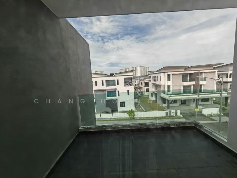 Semi-Detached House for Sale in Taman Puncak Saujana (Kajang) - Chang Hoong Wen - Exterior - PropertyGuru.com.my