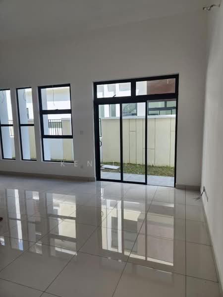 Cluster House for Sale in Johor Bahru (Johor) - Ken Liew - Living Room - PropertyGuru.com.my