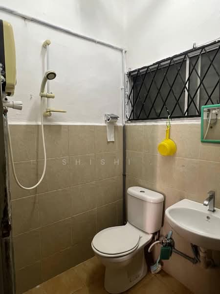 Taman timur skudai untuk Untuk Dijual - RM 388,000, Mac 2026 - Bathroom - PropertyGuru.com.my