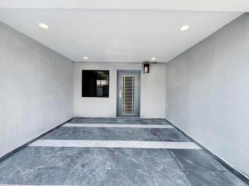 2-storey Terraced House for Sale in Taman Puteri Wangsa (Ulu Tiram) - Shawn Lim - PropertyGuru.com.my