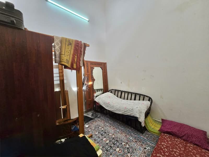 BANDAR PUTERA 2 KLANG untuk Untuk Dijual - RM 370,000, Mac 2026 - Bedroom - PropertyGuru.com.my