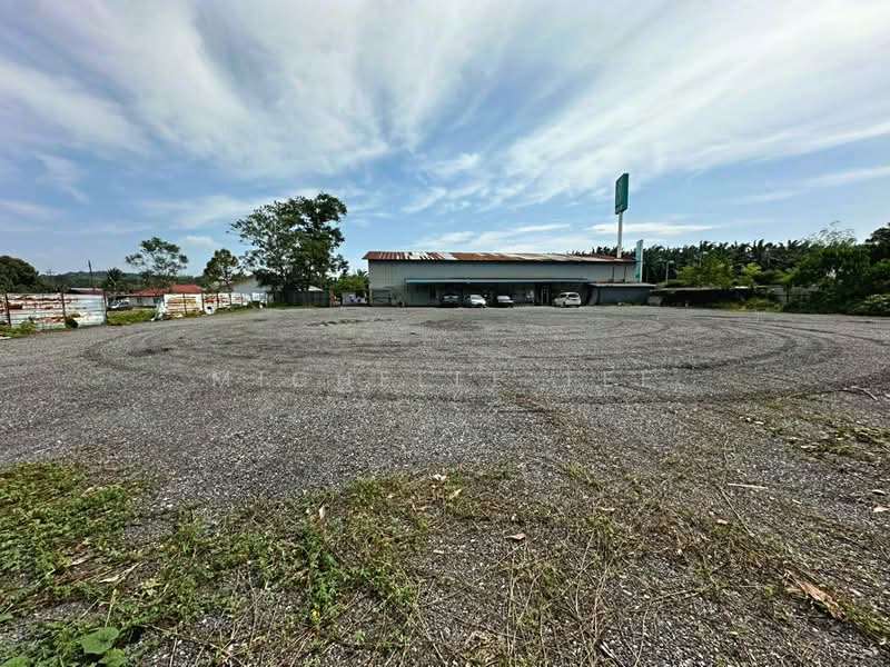 Commercial Land for Sale in Kampung Merbau Indah (Sungai Buloh) - Michelle Tee - PropertyGuru.com.my