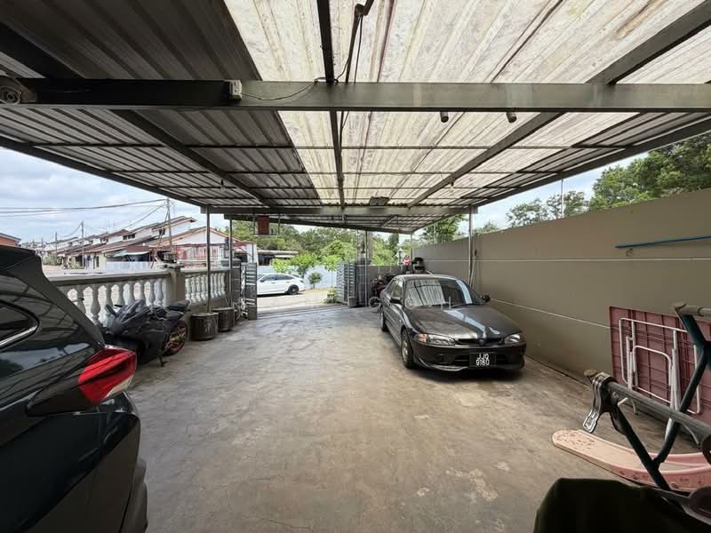 Taman Johor Jaya untuk Untuk Dijual - RM 600,000, Mac 2026 - Exterior - PropertyGuru.com.my