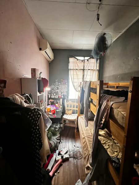 1-storey Terraced House for Sale in Bandar Baru Bukit Beruntung (Serendah) - Steven Lee - Bedroom - PropertyGuru.com.my