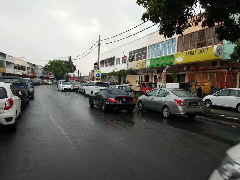 Shop for Sale in Taman Overseas Union (Taman Oug) (Jalan Klang Lama (Old Klang Road)) - Han . - PropertyGuru.com.my