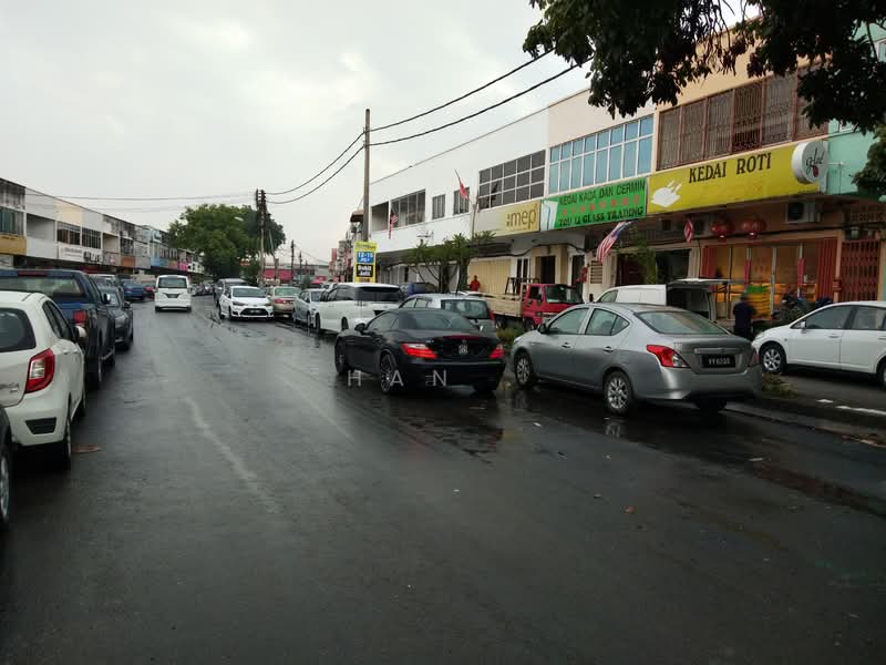 Shop for Sale in Taman Overseas Union (Taman Oug) (Jalan Klang Lama (Old Klang Road)) - Han . - PropertyGuru.com.my