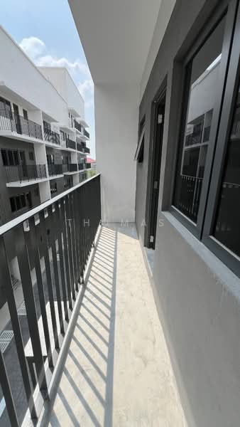 Pejabat untuk Dijual di Setia Alam (Selangor) - Thomas Thi - Balcony - PropertyGuru.com.my