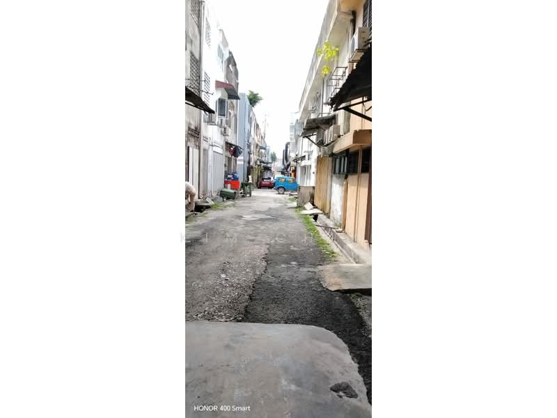 Shop / Office for Rent in Taman Selayang Jaya (Selayang) - Kim Chia - Exterior - PropertyGuru.com.my