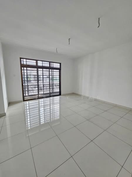 Rini Homes 7 untuk Untuk Dijual - RM 799,000, Apr 2026 - Living Room - PropertyGuru.com.my