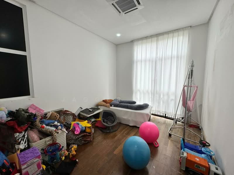 Semi-Detached House for Sale in Taman Melawati (Ulu Kelang) - Jagger Moo - Bedroom - PropertyGuru.com.my