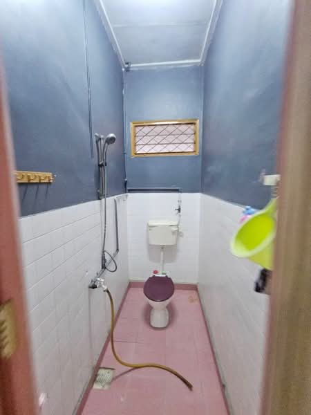 Taman Pelangi untuk Untuk Dijual - RM 758,000, Mac 2026 - Bathroom - PropertyGuru.com.my